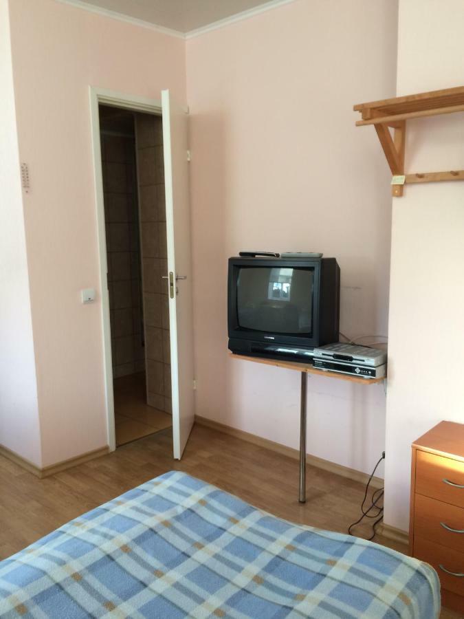 Отель Westwind Puhkemaja Kunda Экстерьер фото